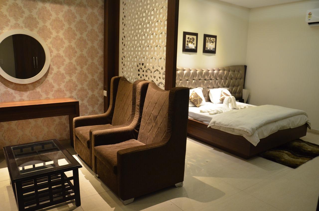 Hotel Aroma Inn Sirsa Exterior photo